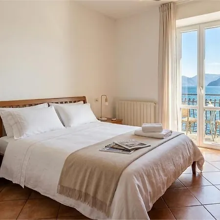 Al - Relax At Maggiore Apartamento *