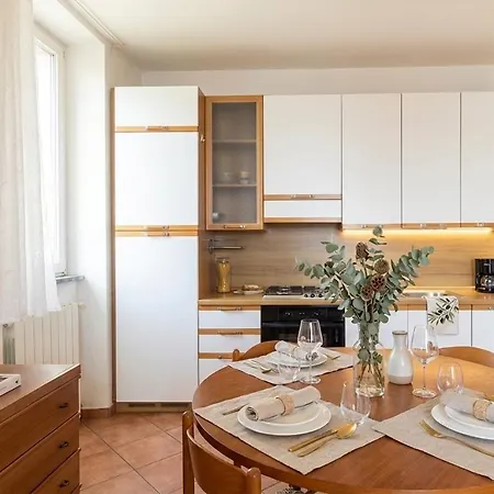 Al - Relax At Maggiore Apartamento